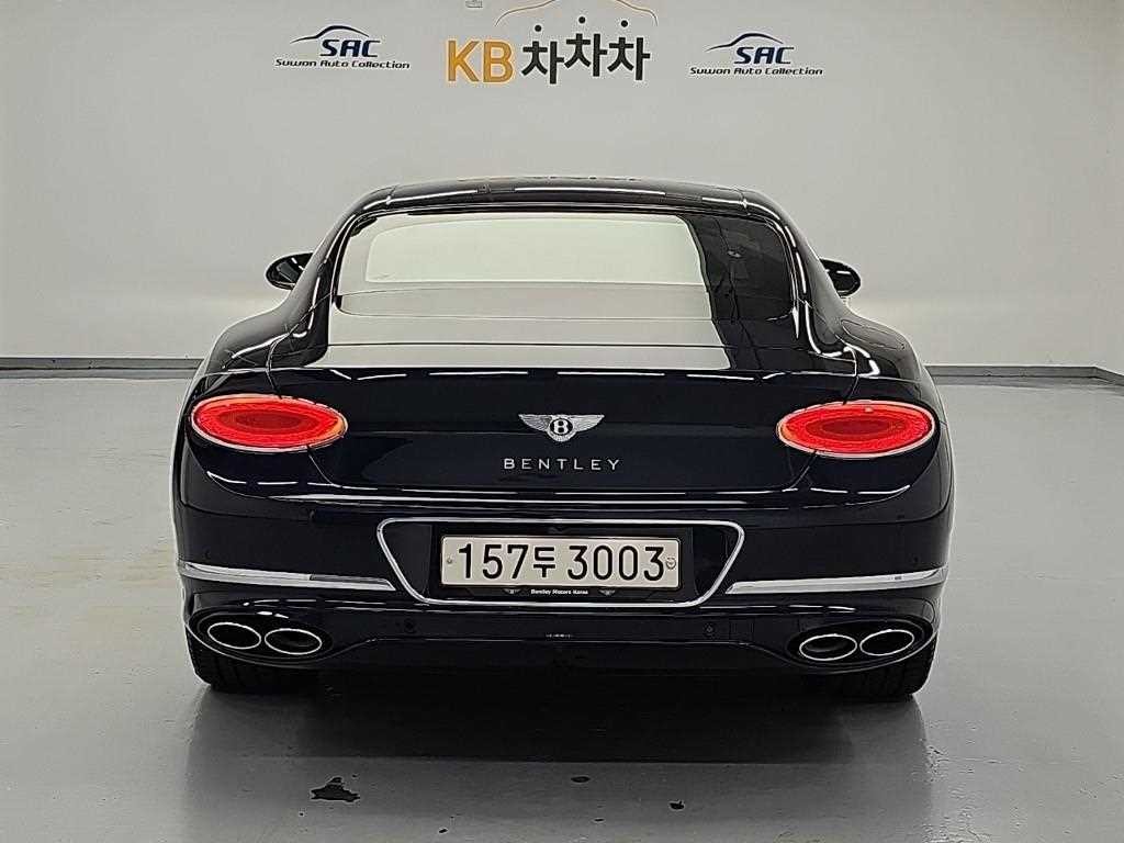 벤틀리 컨티넨탈 컨티넨탈 GT 3세대 4.0 V8 GT 아주르 이미지 3