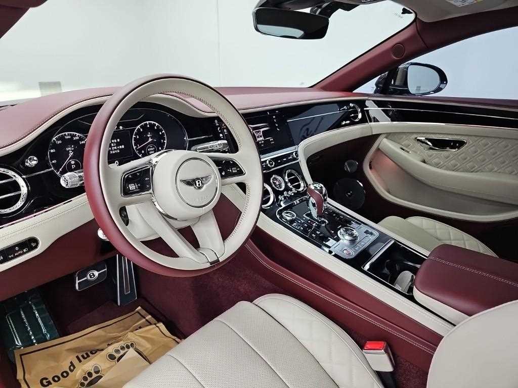 벤틀리 컨티넨탈 컨티넨탈 GT 3세대 4.0 V8 GT 아주르 이미지 7