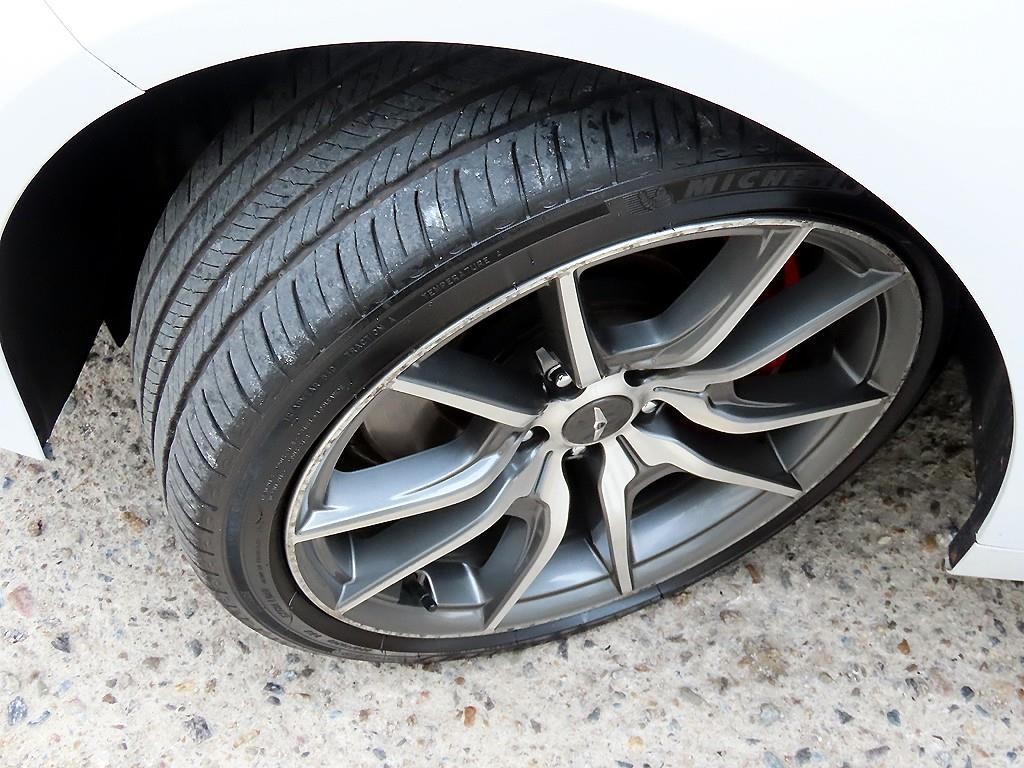 제네시스 G70 2.0T AWD 스포츠 패키지 이미지 20