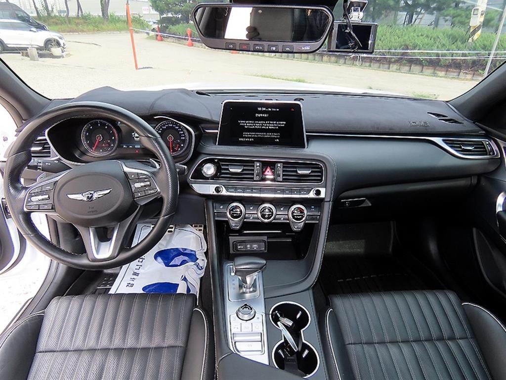 제네시스 G70 2.0T AWD 스포츠 패키지 이미지 7