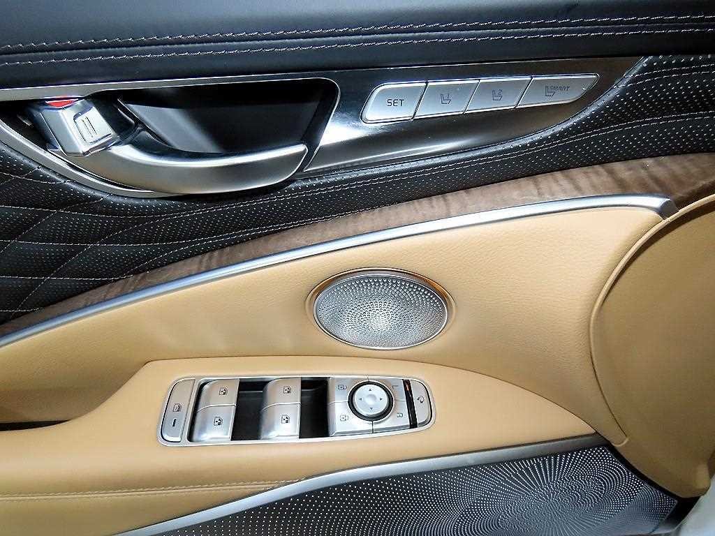 기아 K9 더 뉴 K9 2세대 3.8 GDI AWD 이미지 13