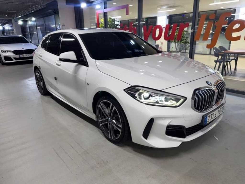 BMW 1시리즈 1시리즈 (F40) 118d M 스포츠 이미지 2