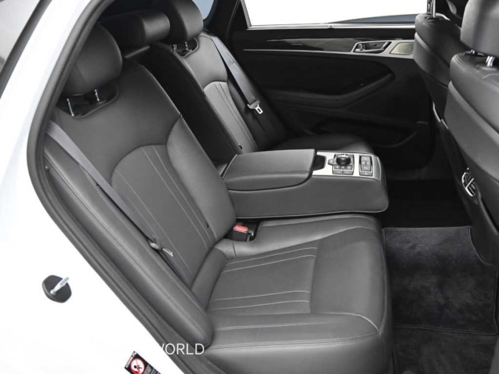 제네시스 G80 3.3 GDI AWD 프리미엄 럭셔리 이미지 12