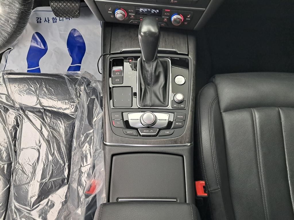 아우디 A6 뉴A6 35 TDI 프리미엄 이미지 14