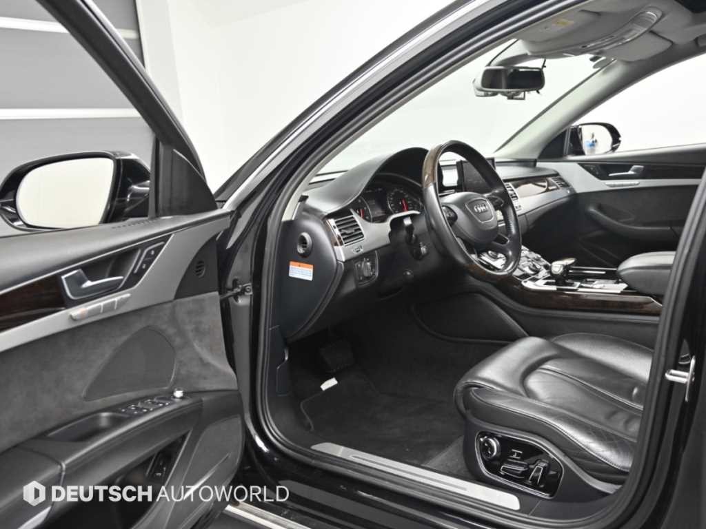아우디 A8 뉴A8 4.0 TFSI 콰트로 LWB 이미지 11
