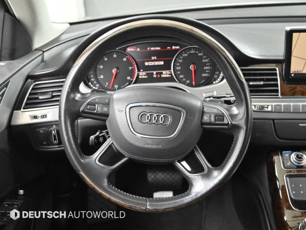 아우디 A8 뉴A8 4.0 TFSI 콰트로 LWB 이미지 13