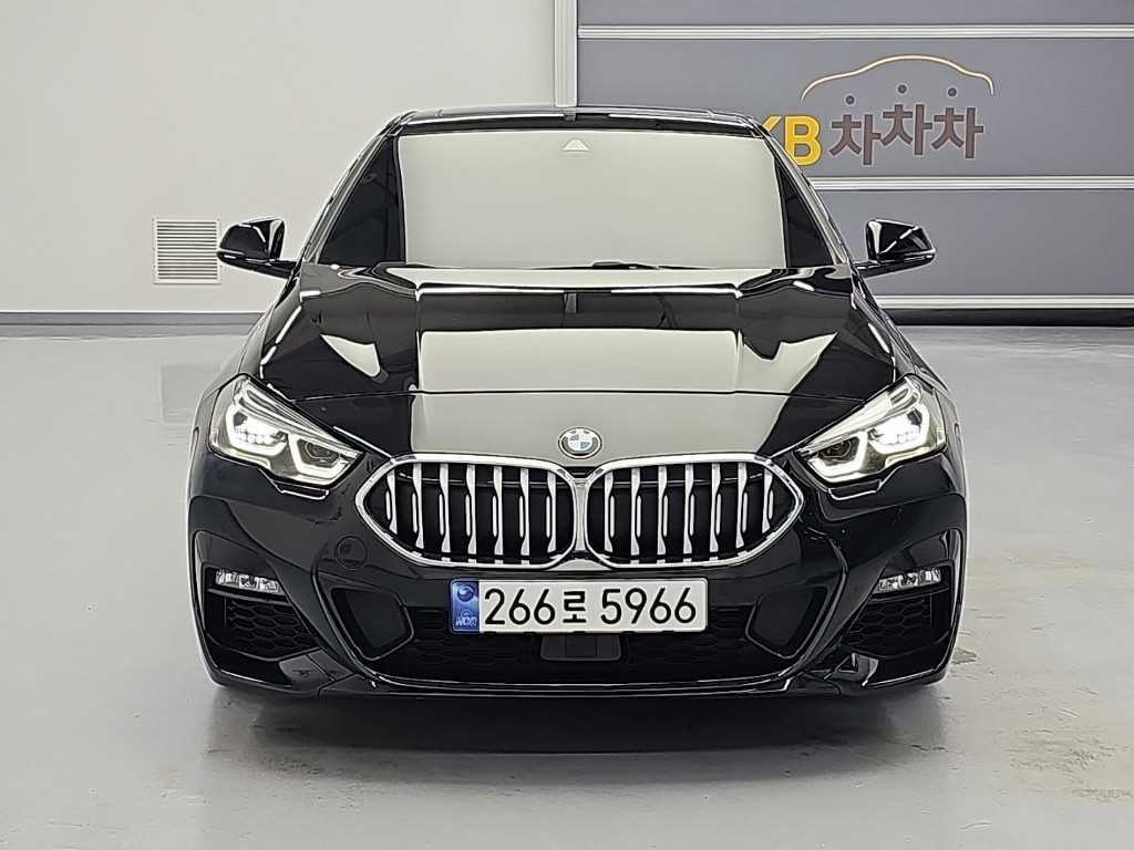 BMW 2시리즈 2시리즈 그란쿠페 (F44) 220i M 스포츠 이미지 2