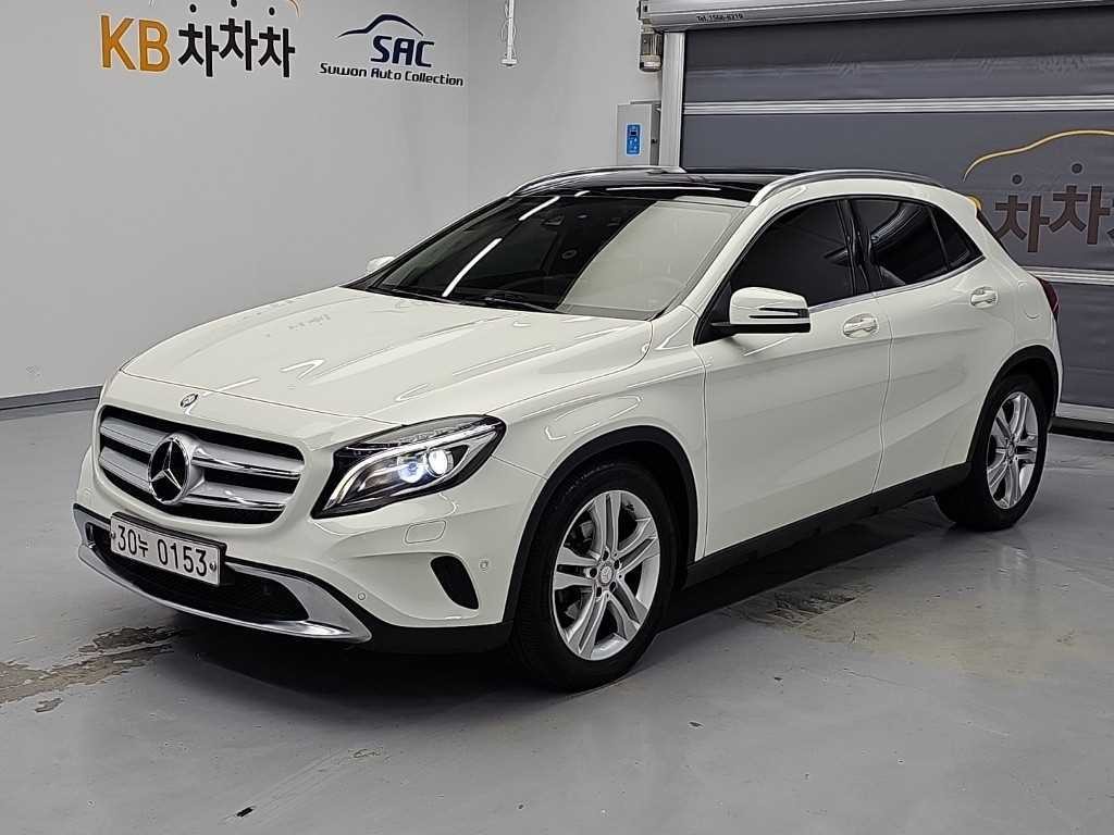 벤츠 GLA 클래스 GLA클래스 X156 GLA200 D 4MATIC 액티비티 에디션 이미지 1