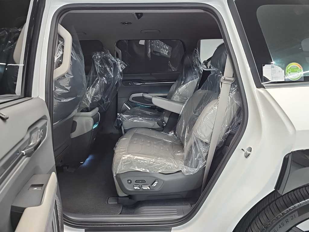 기아 EV9 롱레인지 4WD 어스 이미지 1
