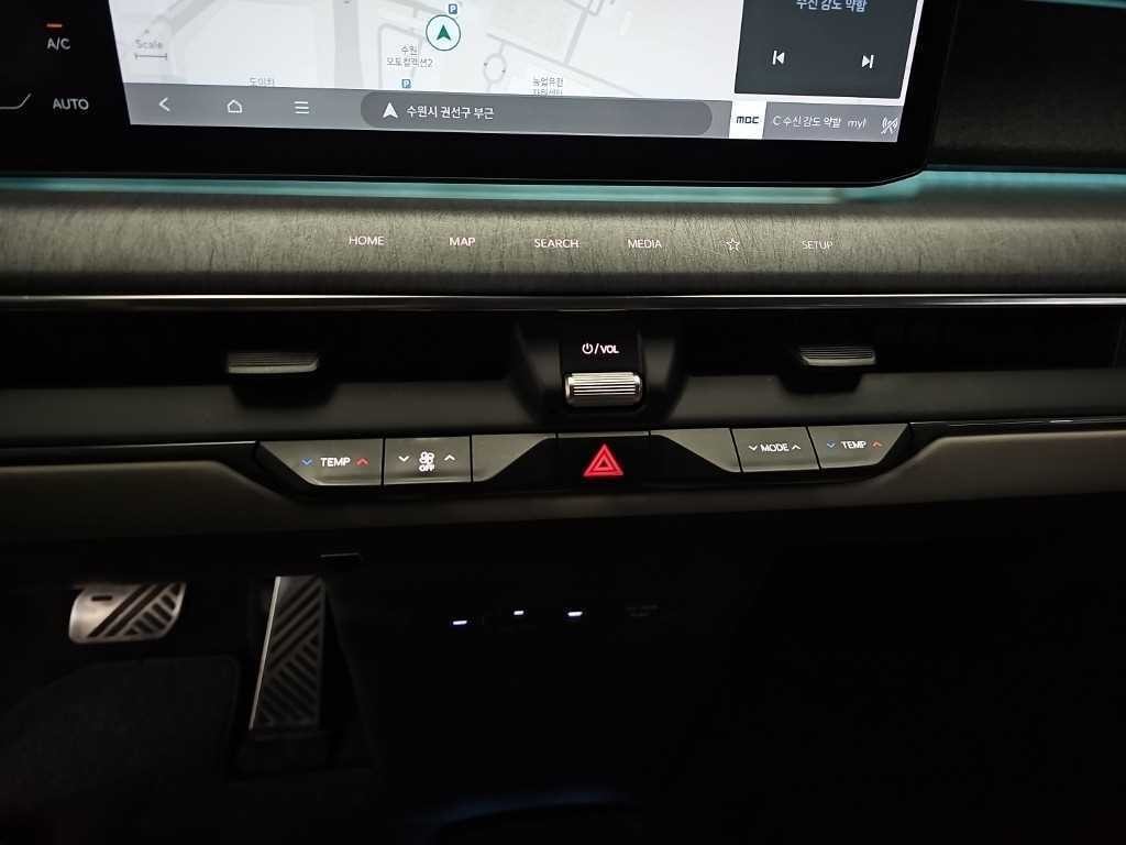 기아 EV9 롱레인지 4WD 어스 이미지 11