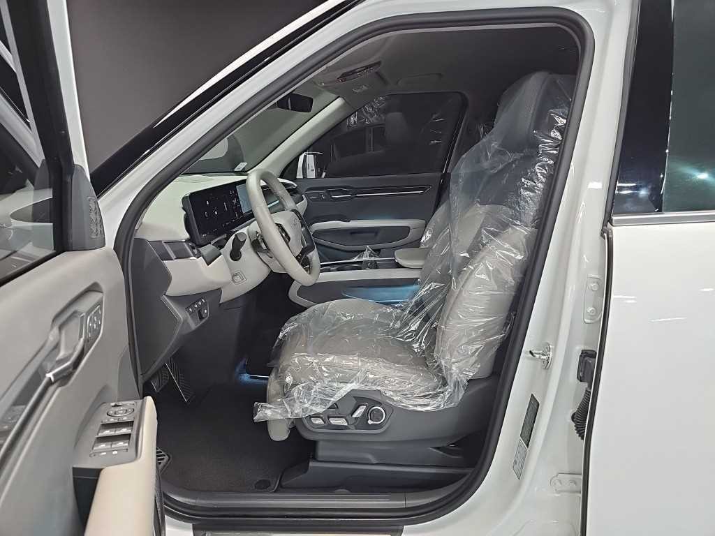 기아 EV9 롱레인지 4WD 어스 이미지 12