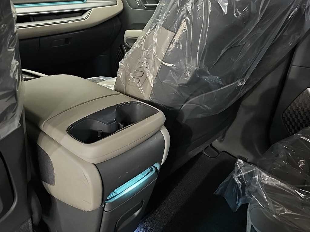 기아 EV9 롱레인지 4WD 어스 이미지 14