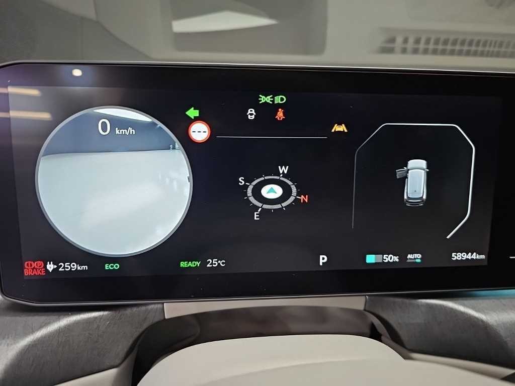 기아 EV9 롱레인지 4WD 어스 이미지 8