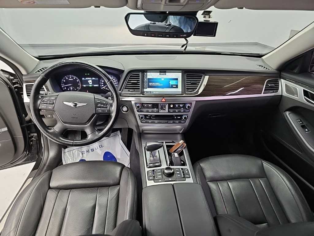 제네시스 G80 3.3 GDI AWD 프리미엄 럭셔리 이미지 7