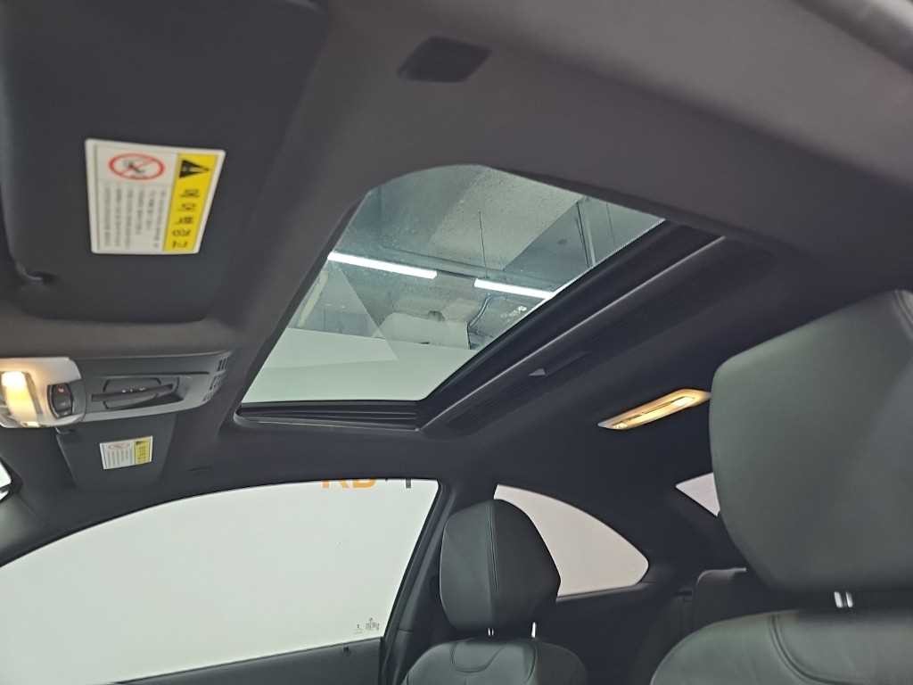 BMW 2시리즈 2시리즈 (F22) 220d 쿠페 M 스포츠 이미지 13