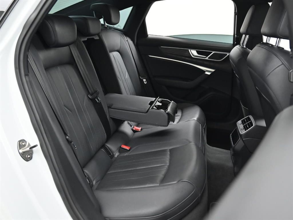 아우디 A6 A6 (C8) 45 TFSI 콰트로 프리미엄 이미지 12