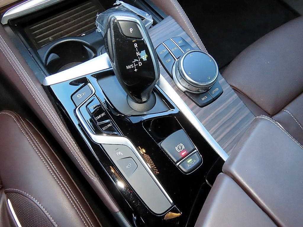 BMW 5시리즈 5시리즈 (G30) 530i M 스포츠 플러스 이미지 11