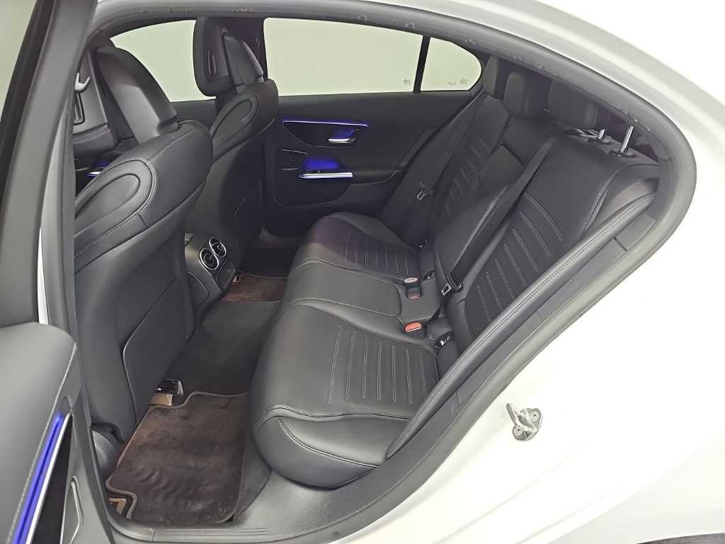벤츠 C 클래스 C클래스 W206 C300 4MATIC AMG 라인 이미지 12