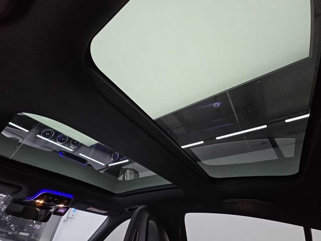 벤츠 C 클래스 C클래스 W206 C300 4MATIC AMG 라인 이미지 13