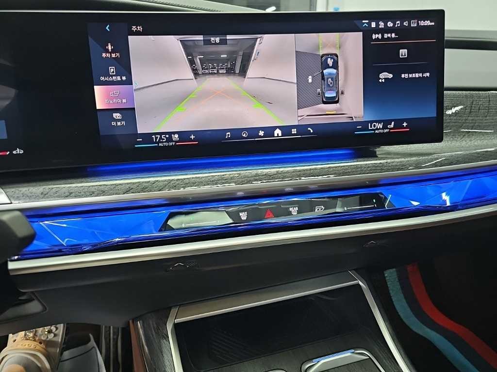 BMW 7시리즈 7시리즈 (G70) 740i sDrive M 스포츠 이미지 10