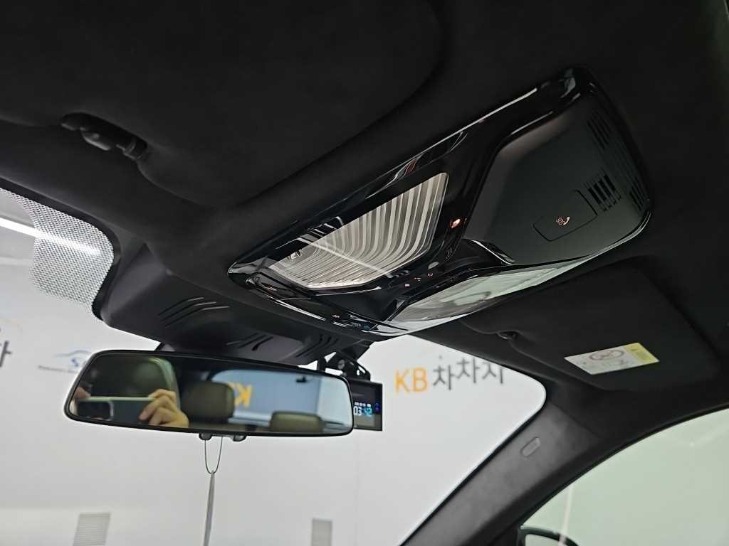 BMW X5M X5M (F95) 4.4 컴페티션 이미지 17