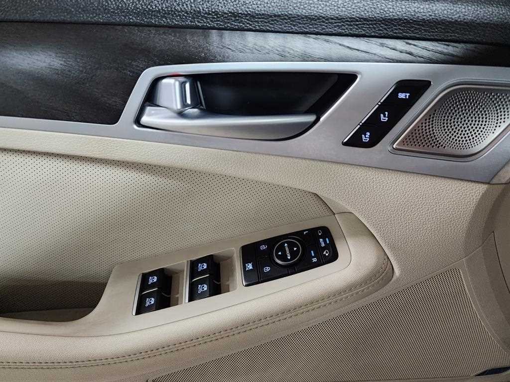 제네시스 G80 3.8 GDI AWD 프레스티지 이미지 15