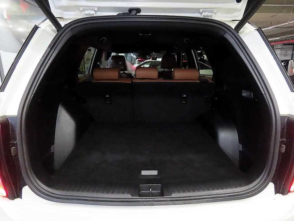 KG모빌리티(쌍용) 토레스 1.5 GDI-T 2WD T5 이미지 16