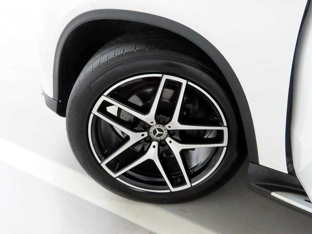 벤츠 GLE 클래스 GLE 클래스 W166 GLE 350 d 4MATIC 쿠페 이미지 19