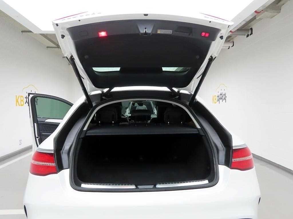 벤츠 GLE 클래스 GLE 클래스 W166 GLE 350 d 4MATIC 쿠페 이미지 5