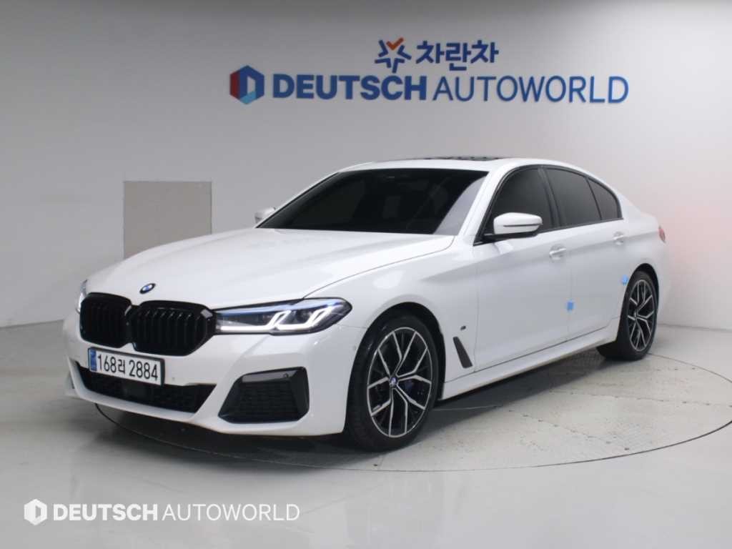 BMW 5시리즈 5시리즈 (G30) 530i M 스포츠 플러스 이미지 3