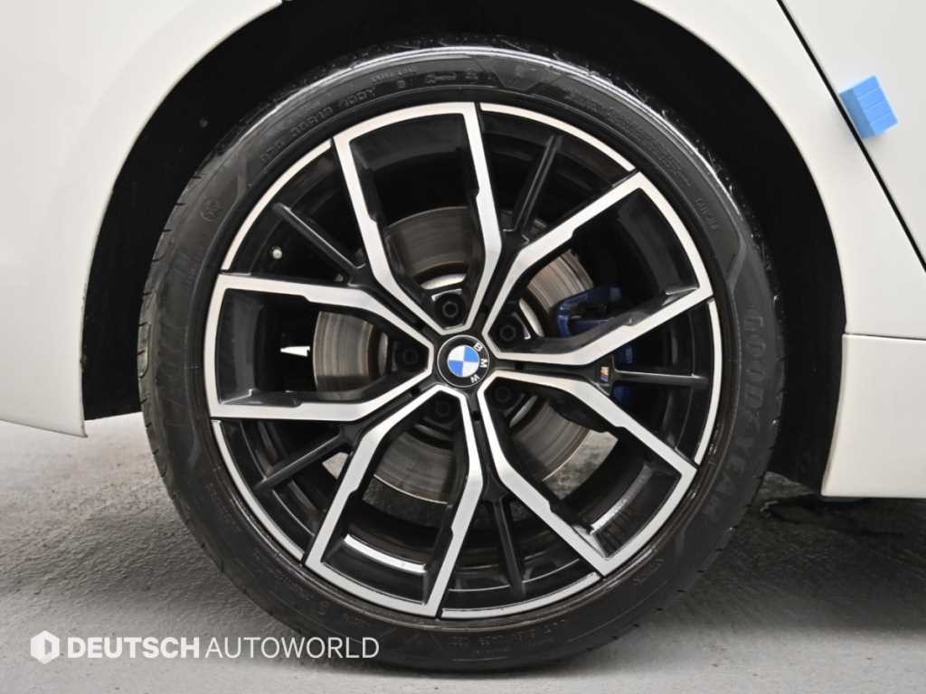 BMW 5시리즈 5시리즈 (G30) 530i M 스포츠 플러스 이미지 7