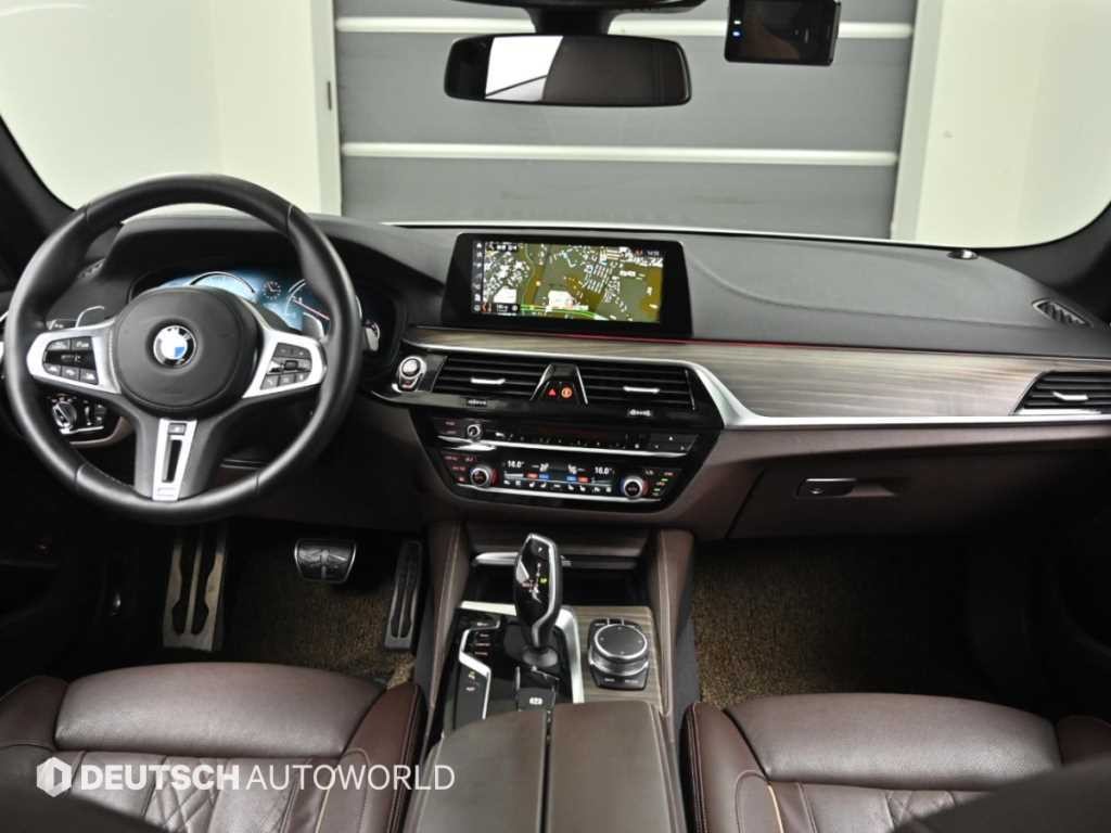 BMW 5시리즈 5시리즈 (G30) 530i M 스포츠 플러스 이미지 9