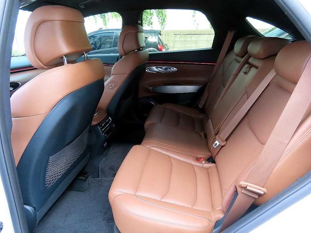 제네시스 GV70 2.5T 가솔린 2WD 이미지 6
