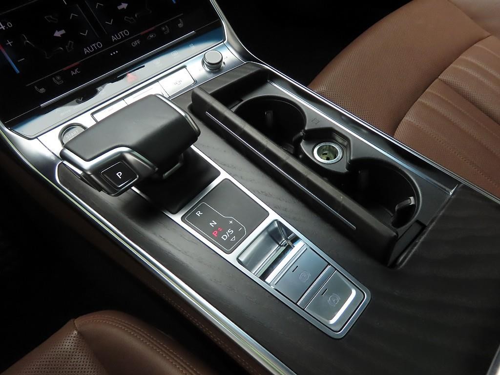 아우디 A6 A6 (C8) 50 TDI 콰트로 프리미엄 이미지 10