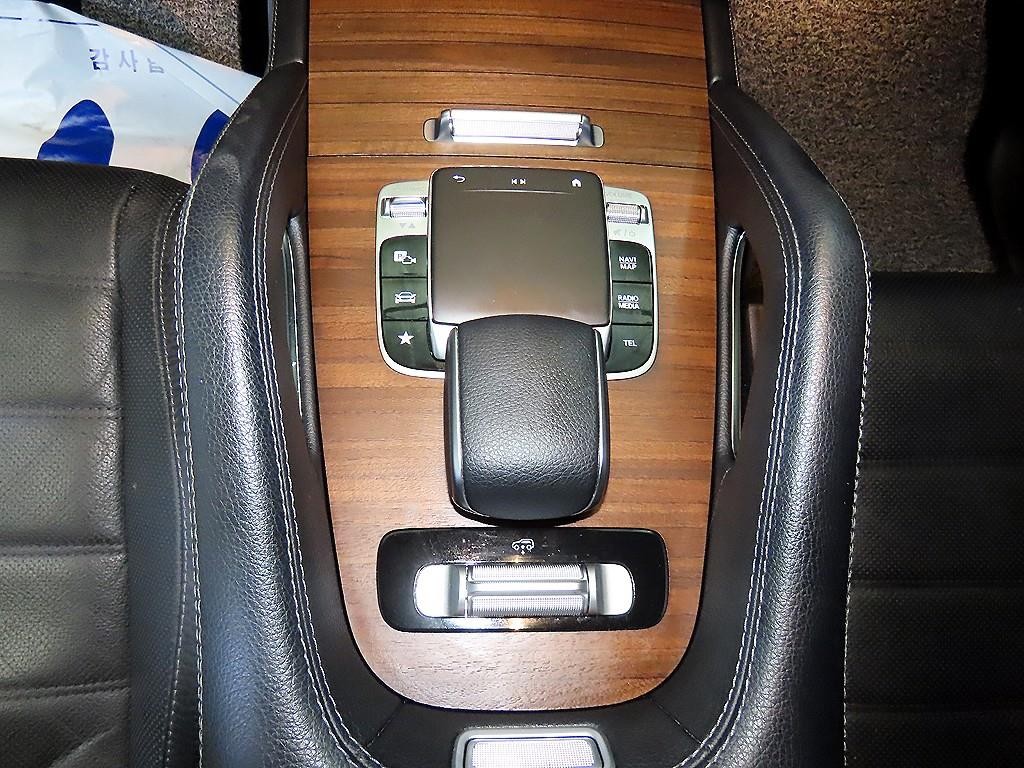 벤츠 GLE 클래스 GLE 클래스 W167 GLE 450 4MATIC 이미지 12