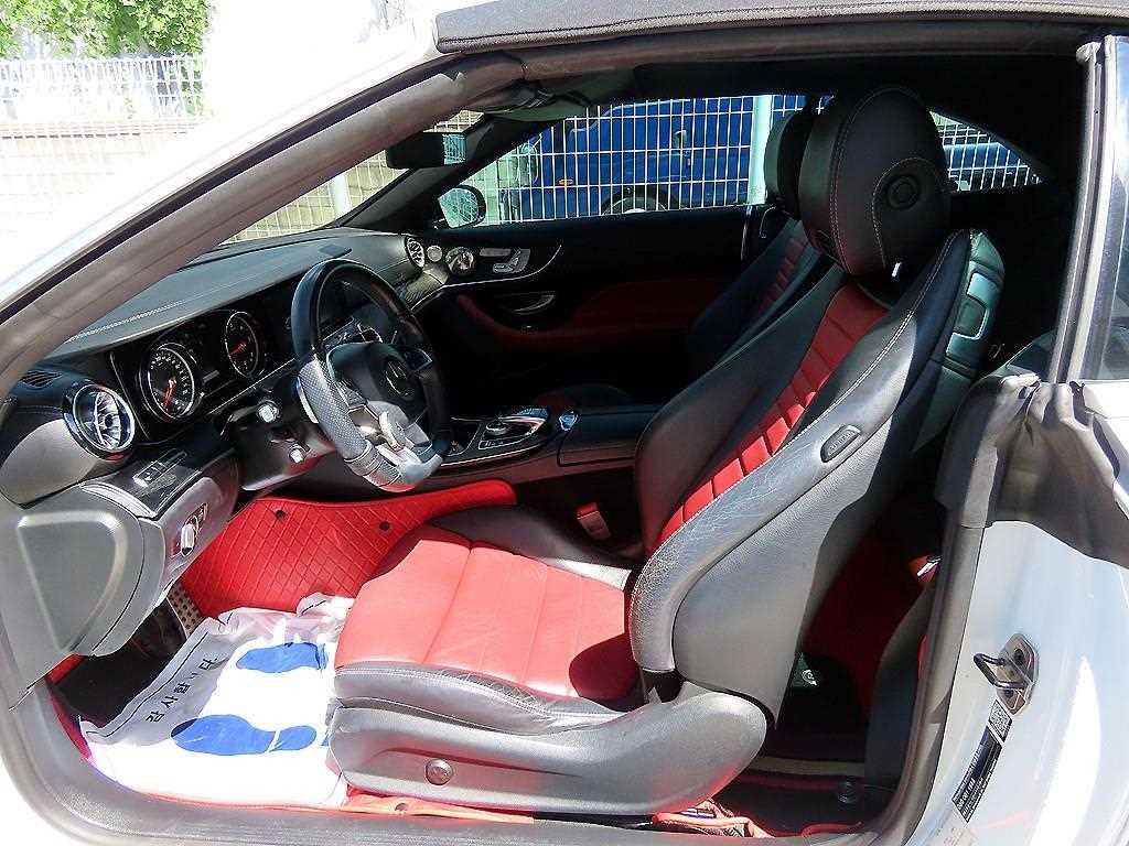 벤츠 E 클래스 E-클래스 W213 E220d 카브리올레 이미지 9