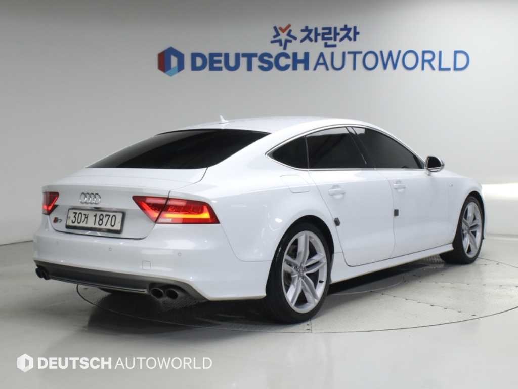 아우디 S7 4.0 TFSI  콰트로 이미지 2