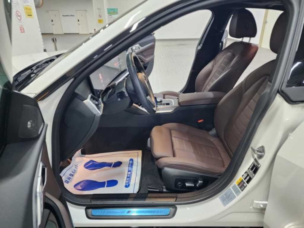BMW i4 eDrive 40 M 스포츠 프로 이미지 5