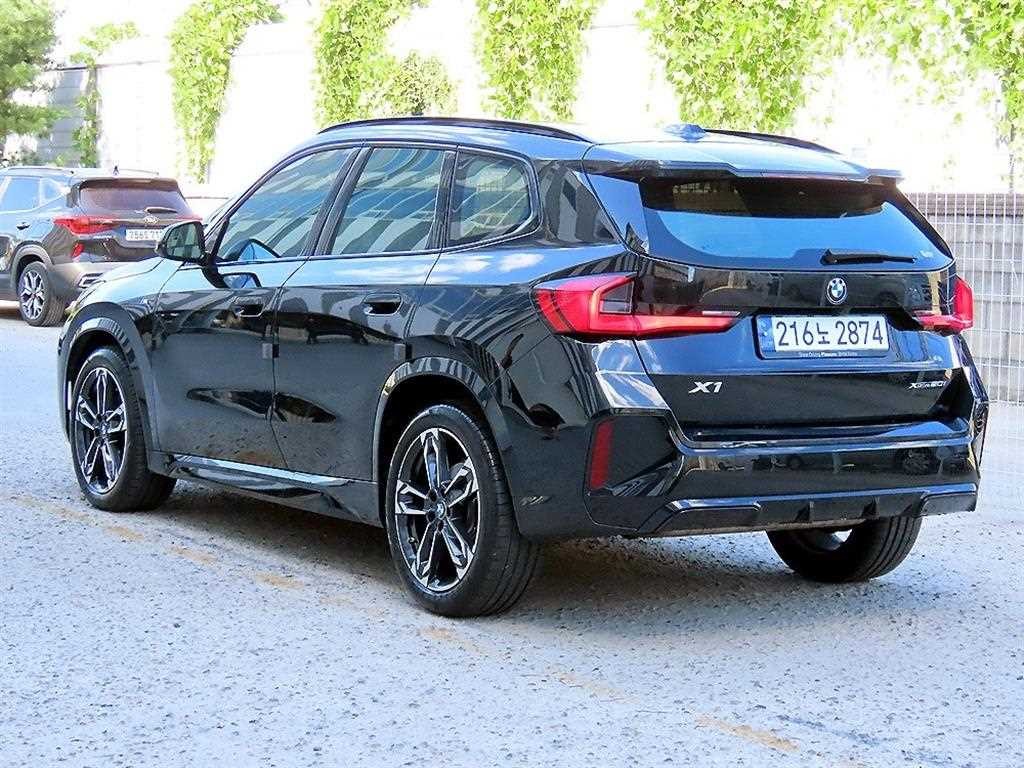 BMW X1 X1 (U11) xDrive 20i M 스포츠 이미지 3