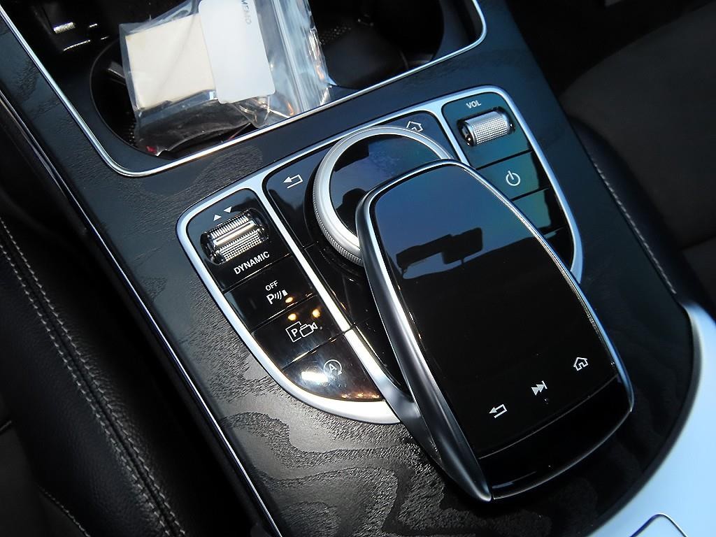 벤츠 C 클래스 C클래스 W206 C200 쿠페 이미지 14