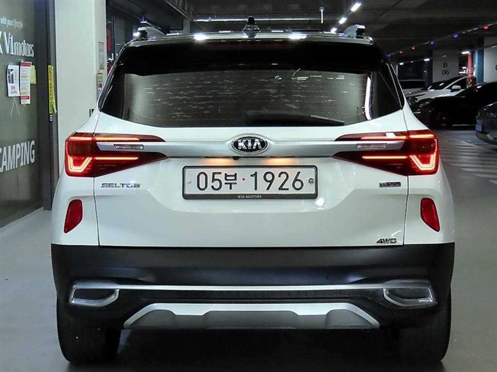 기아 셀토스 가솔린 1.6 터보 4WD 노블레스 이미지 5