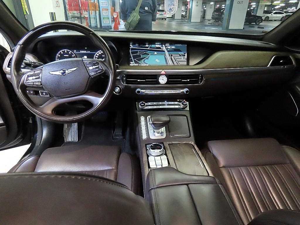 제네시스 G90 3.3 T AWD 프리미엄 럭셔리 이미지 10