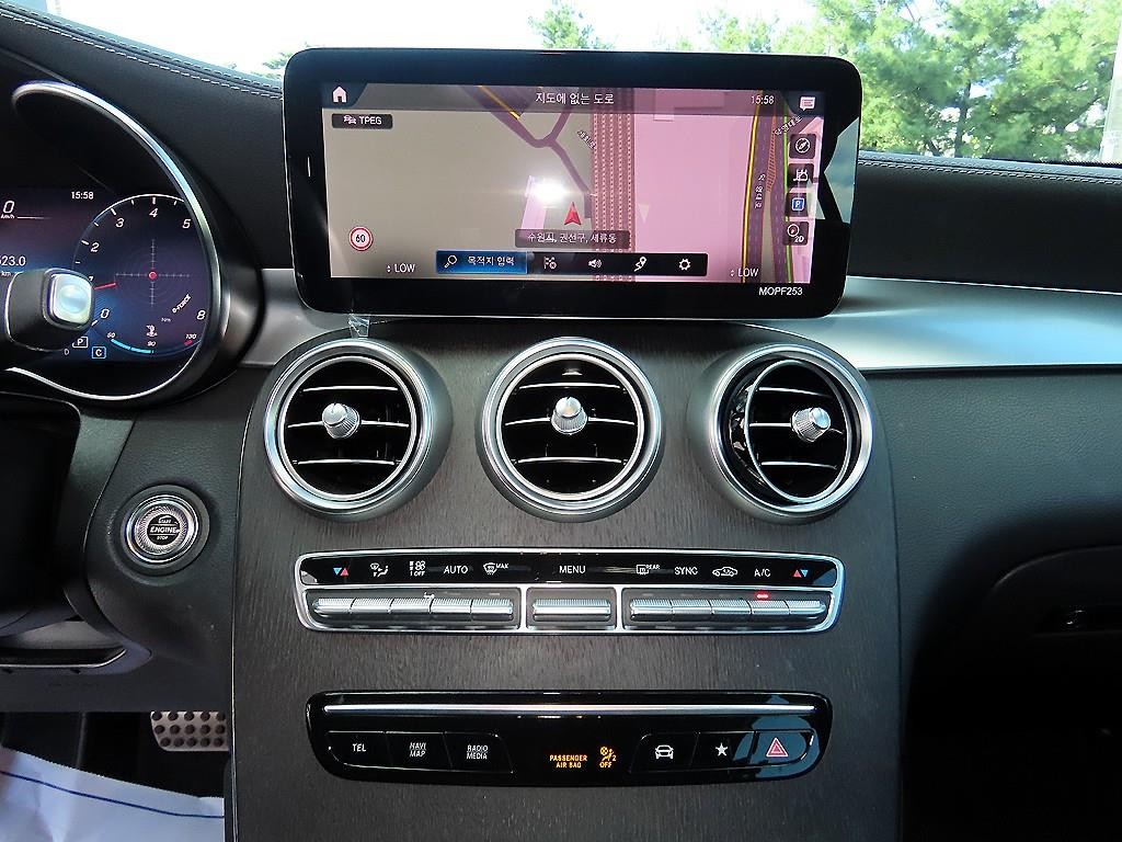 벤츠 GLC 클래스 GLC클래스 X253 GLC 300 4MATIC 프리미엄 쿠페 이미지 13