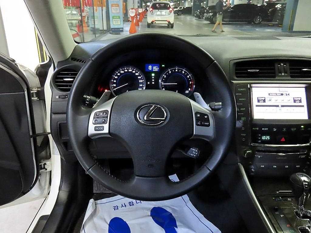 렉서스 IS IS250 PREMIUM 이미지 8