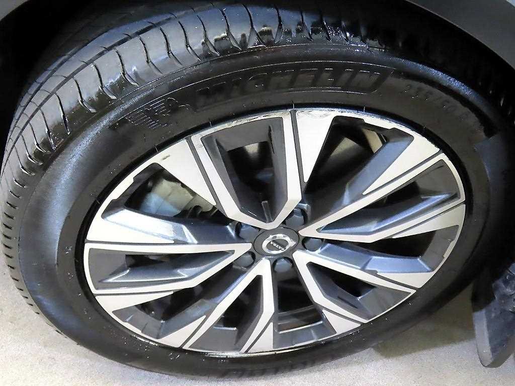 볼보 V90 V90 크로스컨트리 B6 AWD PRO 이미지 20