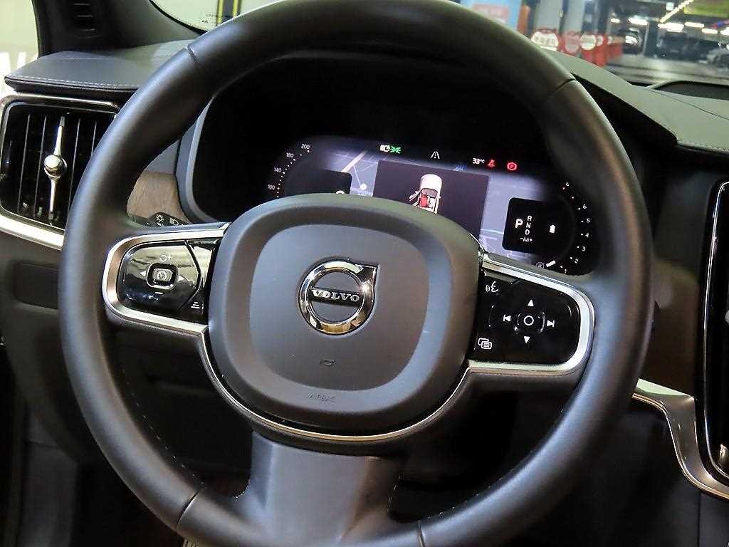 볼보 V90 V90 크로스컨트리 B6 AWD PRO 이미지 8
