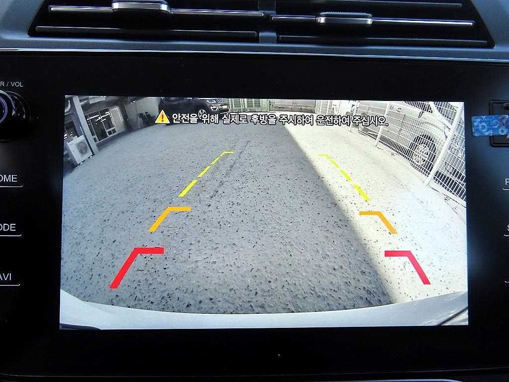 KG모빌리티(쌍용) 티볼리 더 뉴 티볼리 2WD 가솔린 1.6 V1 이미지 15