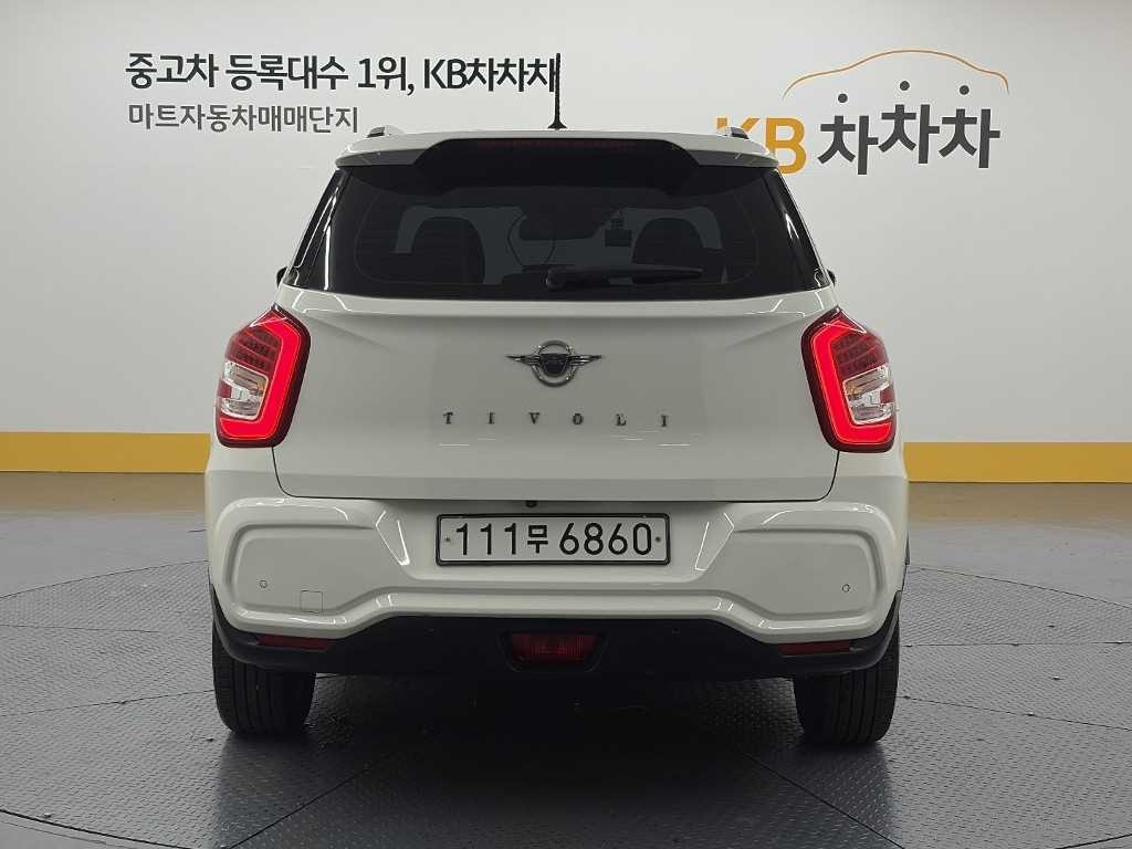 KG모빌리티(쌍용) 티볼리 티볼리 에어 2WD 가솔린 1.5 A3 이미지 3