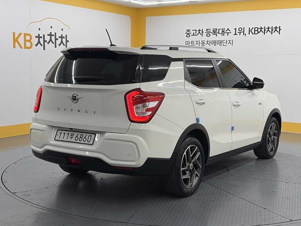 KG모빌리티(쌍용) 티볼리 티볼리 에어 2WD 가솔린 1.5 A3 이미지 4