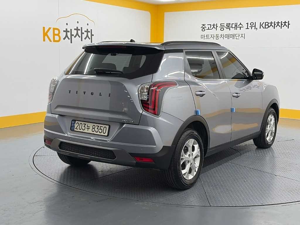 KG모빌리티(쌍용) 티볼리 더 뉴 티볼리 2WD 가솔린 1.6 V1 이미지 4